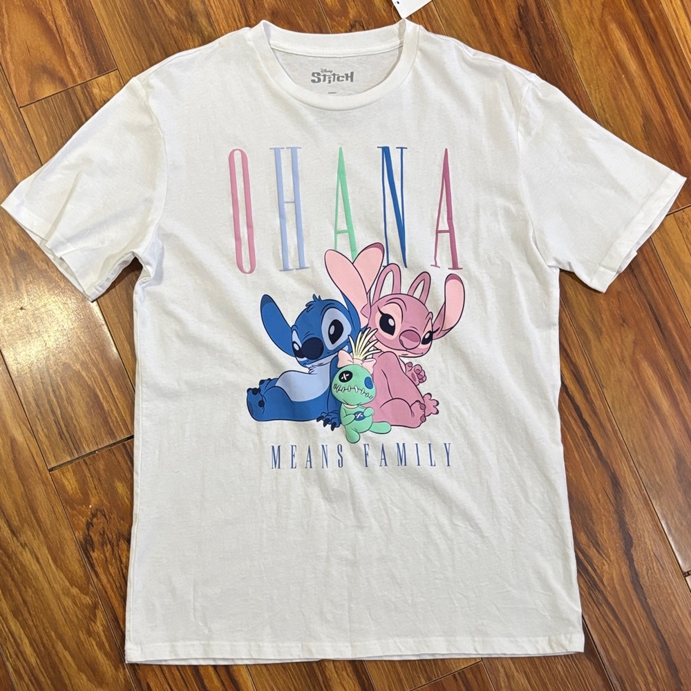 Disney Stitch short sleeved tee, size medium, NWT.